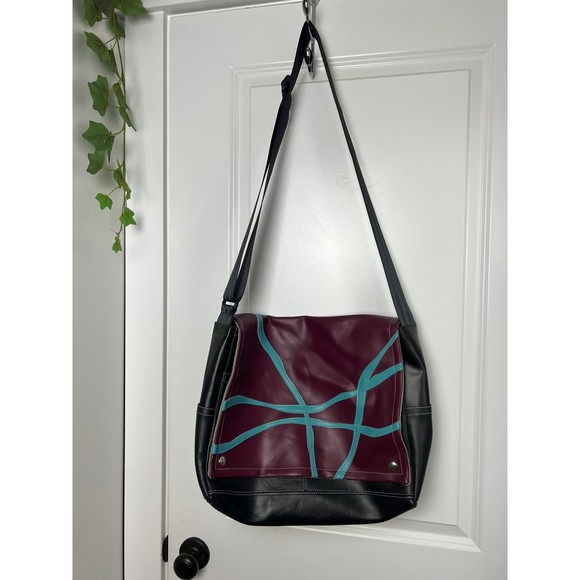 Bags Queen Bee Truckette Large Messenger Bag Poshmark